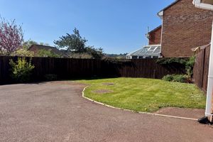 Front Area 2- click for photo gallery